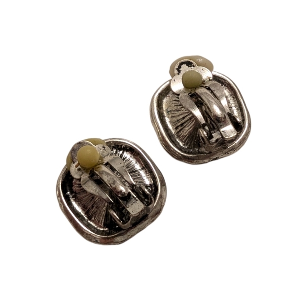 RUBY RED Square Clip-On Retro Vintage Sparkling Holiday Christmas Earrings - Picture 4 of 6